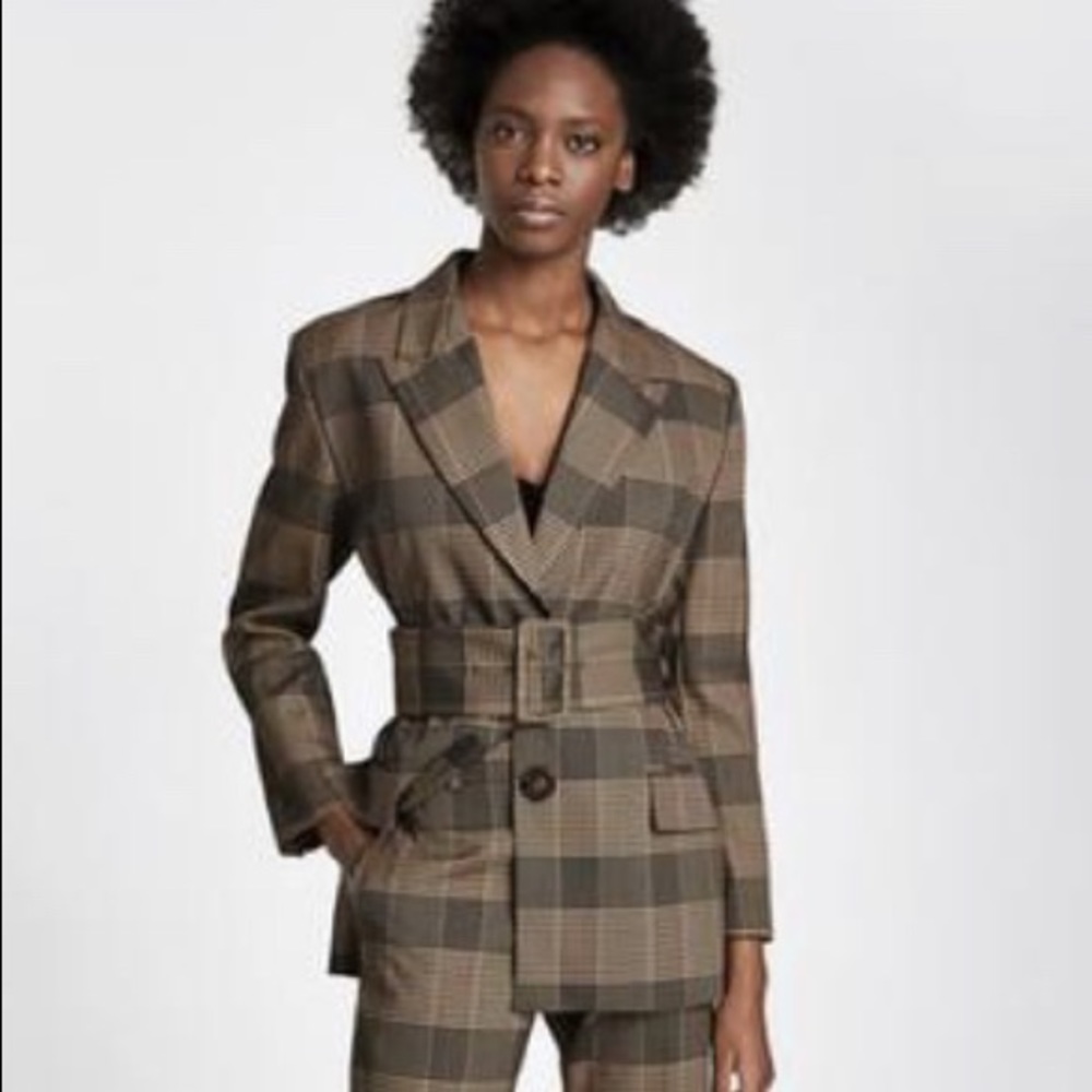 Zara Blaser. size.S
